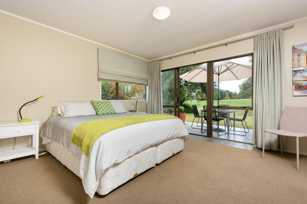 Golfers Delight In Quiet Cul De Sac Villa Mount Maunganui Eksteriør billede